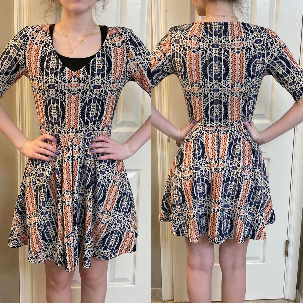 Mimi Chica Skater skirt dress shirt sleeves v-neck pattern Southwestern POCKETS